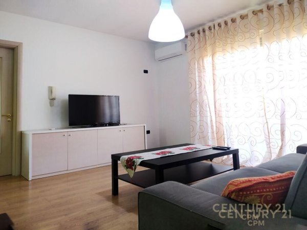 Shesim apartament 2+1 te Rr. e Bogdanëve.