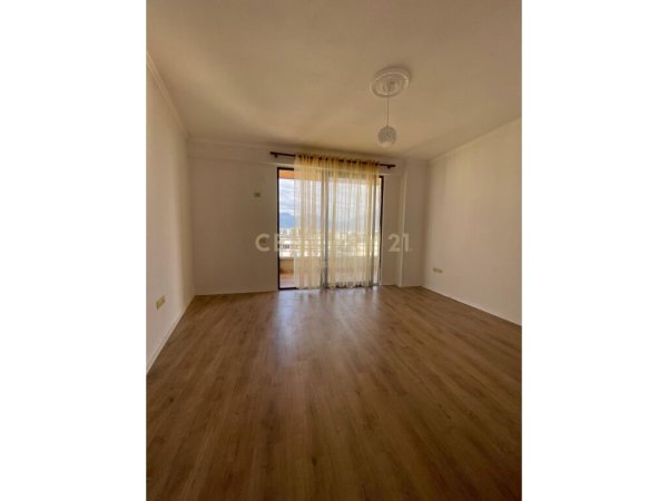 apartament per shitje  2+1 !