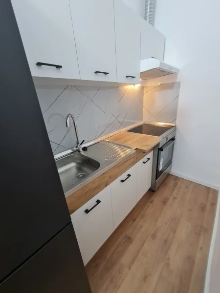 Apartament me Qera 2+1