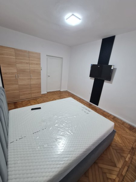 Apartament me Qera 2+1