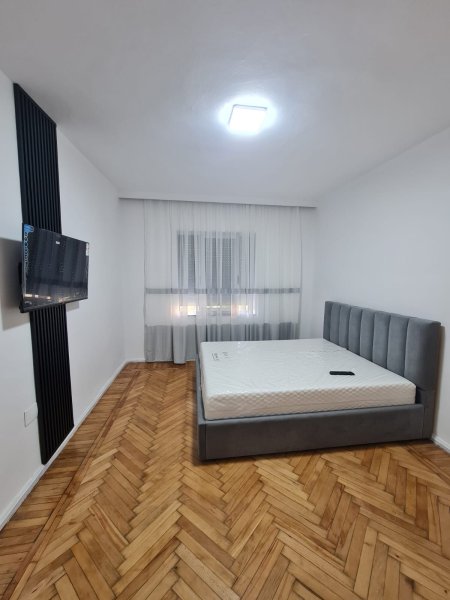 Apartament me Qera 2+1