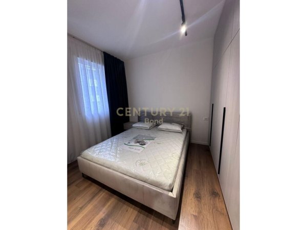 Apartament 1+1 me qera te Rruga e Dibres