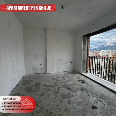 Apartament 2+1+2 ne Shitje tek Ish Tregu Elektrik