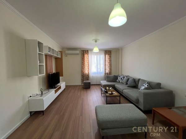 Apartament 2+1 tek LIqeni i Tiranes!