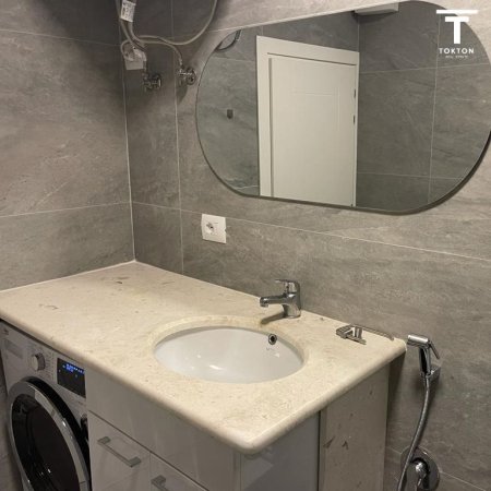 Apartament me Qira, Stadiumi Dinamo