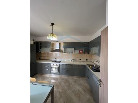 Qera, Apartament 3+1+2+Verande, Misto Mame, Tiranë.  UNA38356