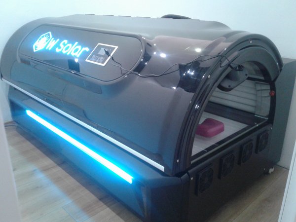 Shes Solarium profesional te shtrire, per qender estetike 9600 €