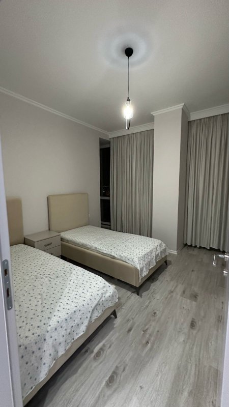 Jepet Me Qera Apartament 2+1 Tek Rruga 4 Deshmoret (ID B220717) Tirane