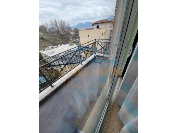 Shitet, Apartament 2+1+2, Selite, Tirane UNA38354