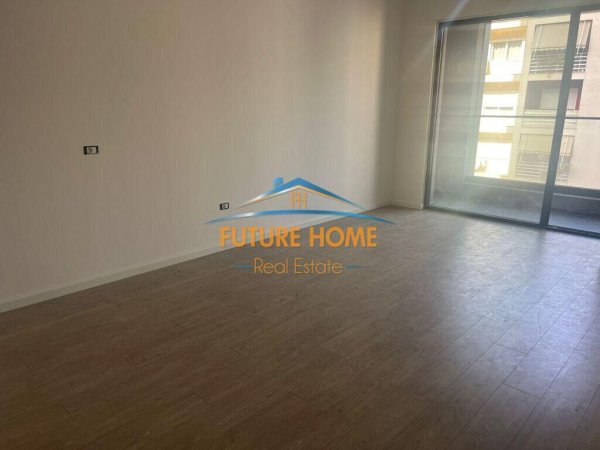 Shitet, Apartament 1+1, Parku Olimpik, Tirane
Cmimi 175,000euro