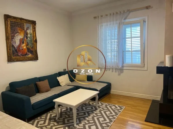 Apartament Me Qira 3+1 Tek Rruga Enver Begeja!