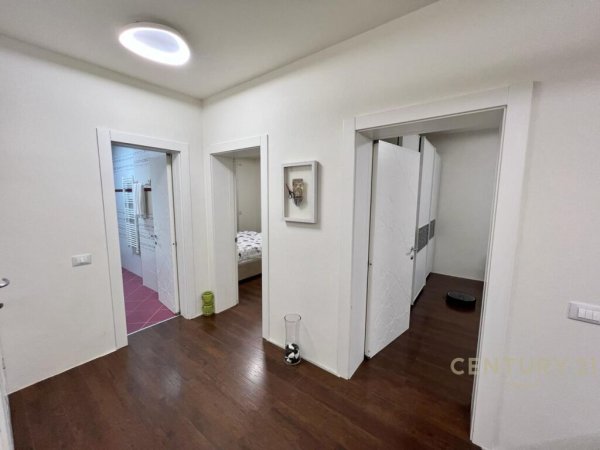 QIRA, APARTAMENT KOMOD 2+1 TEK ISH EKSPOZITA !