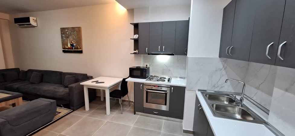 Jepet Me Qera Apartamenti 1+1 - Grand Gallery