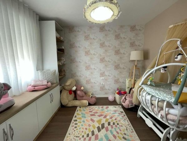 Shitet Apartament 3+1 Ne Astir (ID B23057) Tirane