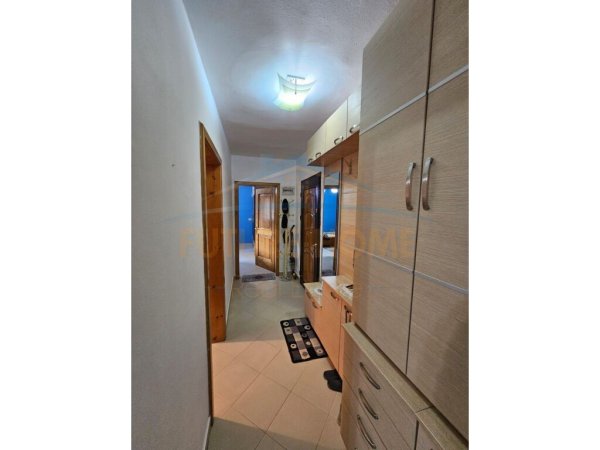 Qera, Apartament 2+1 prane Stadiumit Dinamo,Tiranë
600 €