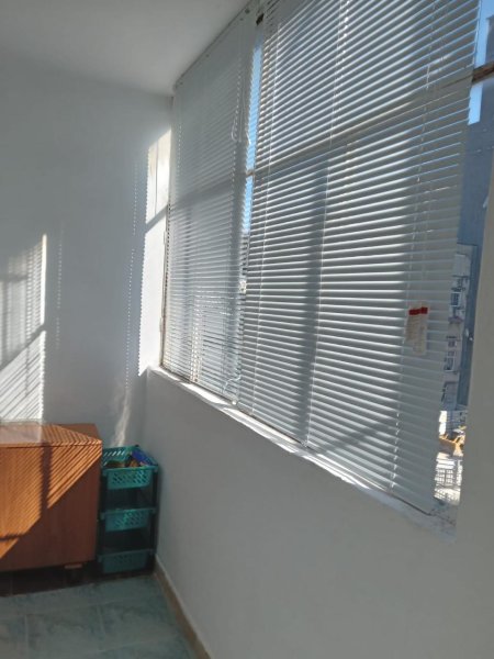 Apartament 1+1 me qera - Pazari i Ri 40.000 ALL