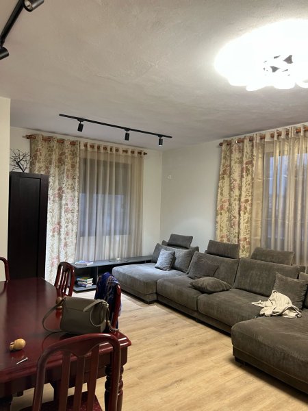 Apartament 3+1 me qera - Brryli 650 euro