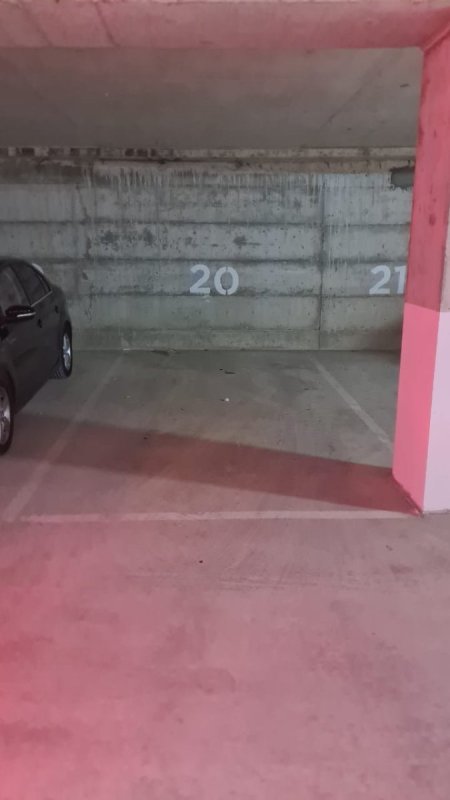 Jepet post parkimi me qera.