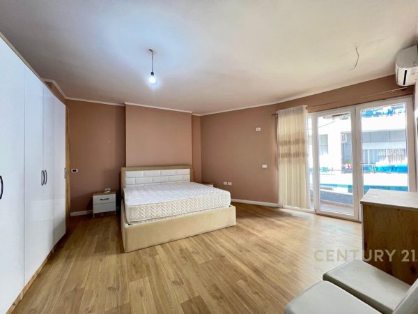 SHESIM, APARTAMENT MODERN 3+1+2 me 2 POSTE PARKIMI‼️ Kopshti Botanik Zoologjik