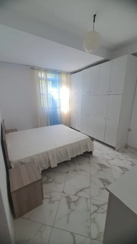 APARTAMENT 2+1 ME QIRA TEK BILL KLINTON