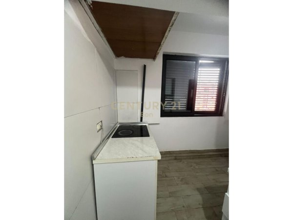 JEPET ME QIRA APARTAMENT 1+1 I MOBILUAR AFER SPITALIT DURRES