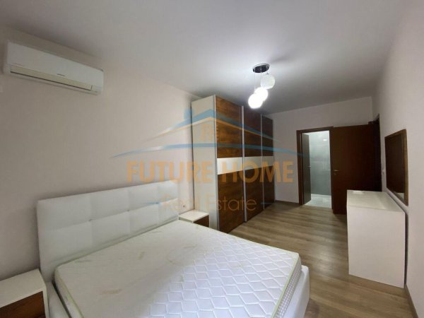 Shitet apartament 2+1+2 Liqeni i thate