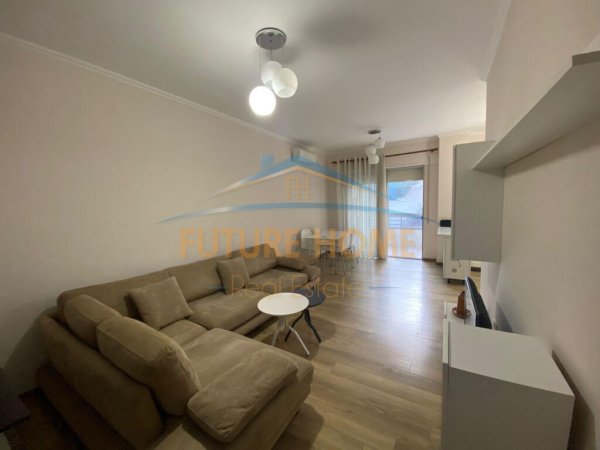 Shitet apartament 2+1+2 Liqeni i thate