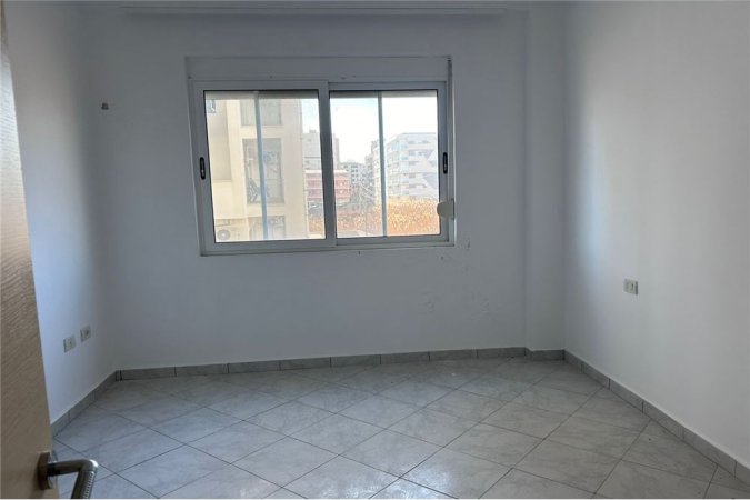 Shitet Apartament 1+1 në Shëngjin, Rruga Kënall, Kune, 50m nga deti