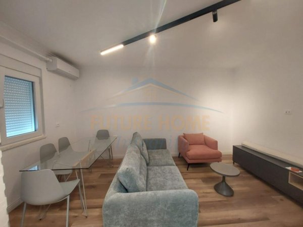 Qera, Apartament 1+1, Ali Demi, Tiranë. 450 EURO