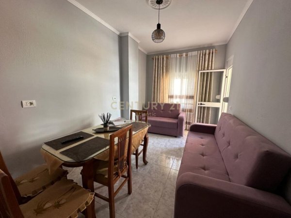 JEPET APARTAMENT ME QIRA 1+1 NE ILIRIA !! 250eu