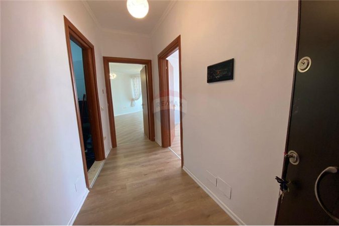 Apartament 2+1 per shitje ne Astir !