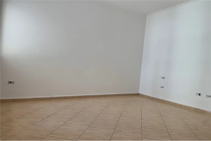Shitet Apartament 2+1+2 te Zogu i Zi, Qatar Center