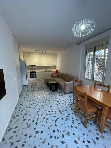 🏠Jepet me Qira Apartament 1+1 me mobilim shumë të mirë👇