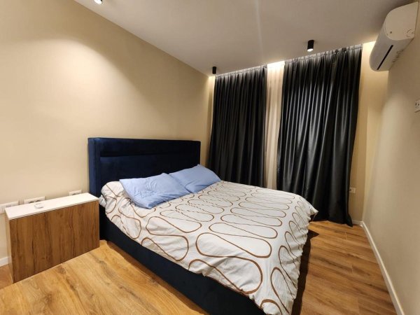 Apartament 2+1 me qera - Harry Fultz 700 euro