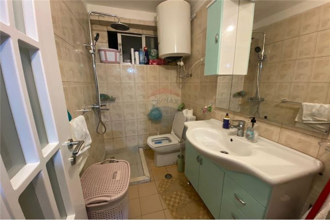 Apartament 2+1 - Me Qira - Stacioni i Trenit, Shqipëri