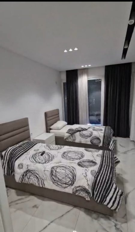 Apartament 2+1+2 Per Qira, Rruga Jordan Misja