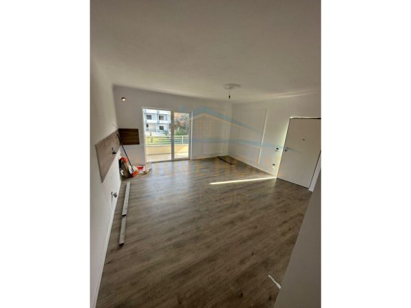 Shitet, Apartament 2+1,Pamje Deti, Shkembi i Kavajes, Durres