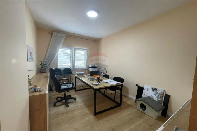 Apartament 2+1+2 per shitje tek Liqeni Thate