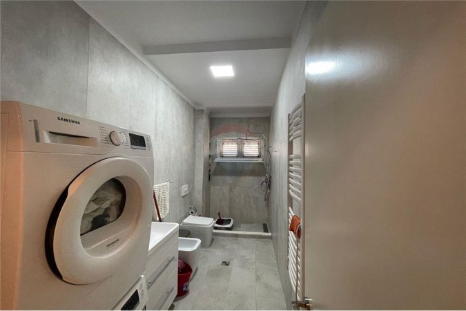 Apartament 2+1+2 per shitje tek Liqeni Thate