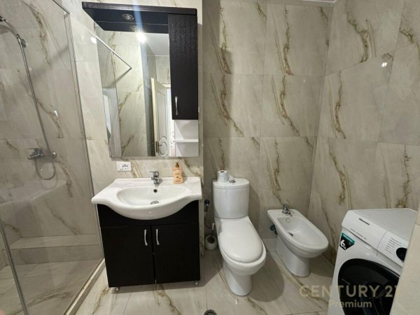 APARTAMENT 2+1+2 + POST PARKIMI TEK KOPSHTI BOTANIK! 650€