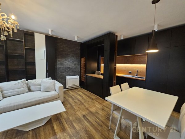 Shesim Apartament 1+1 prane Nobis, tek Liqeni