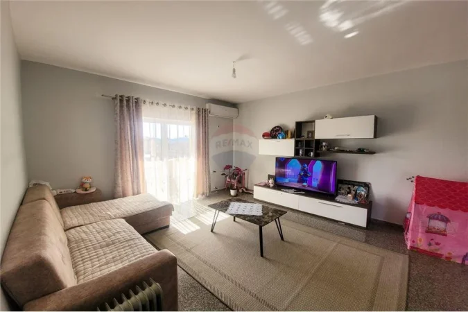 JEPET PER QIRA APARTAMENT 2+1+2 NE KINOSTUDIO