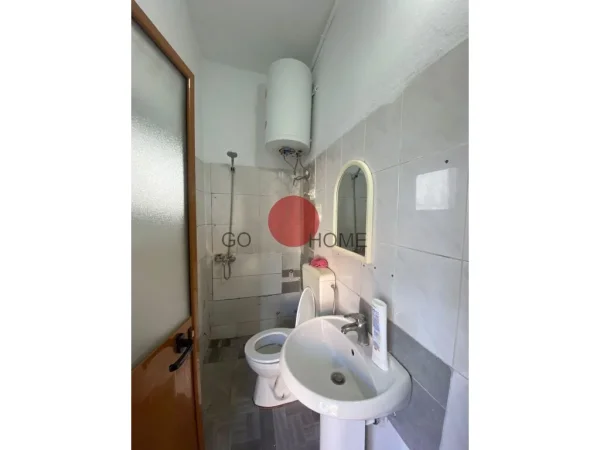 JEPET APARTAMENT 1+1 ME QERA , KAMEZ