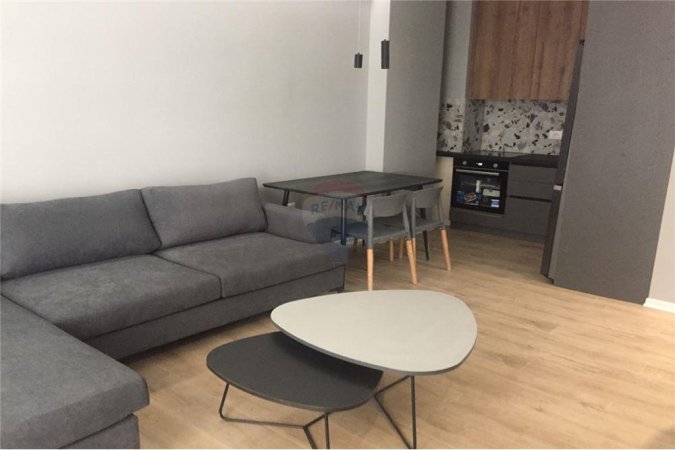 Apartament 1+1 me qera ne Don Bosko.