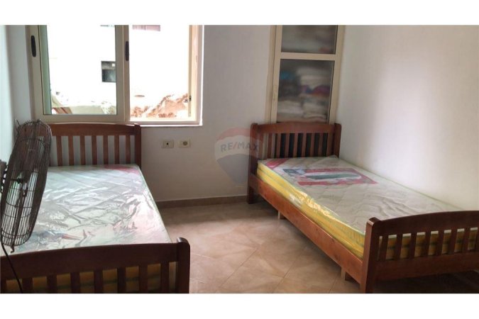 Apartament 2+1+2 me qira tek Brryli !