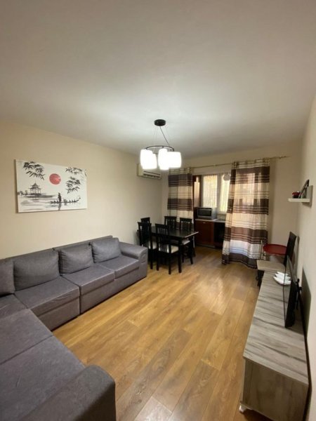 Apartament 2+1 Per Shitje, Rruga "Petro Nini Luarasi"