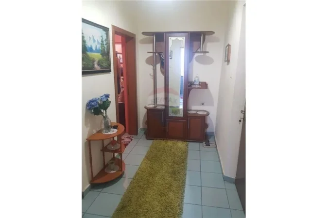 APARTAMENT 3+1+2 PER SHITJE NE BLLOK, PETRO NINI!