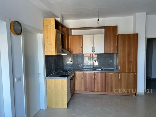 SHITET APARTAMENT 2+1 NE QERRET 84000