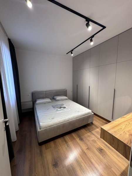 Apartament 1+1 me qera - Rr. Dibres