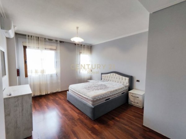 APARTAMENT 2+1 ME QIRA PRANE LIQENIT TE TIRANES